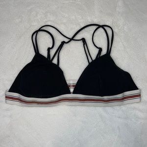 VS Strappy Triangle Bralette